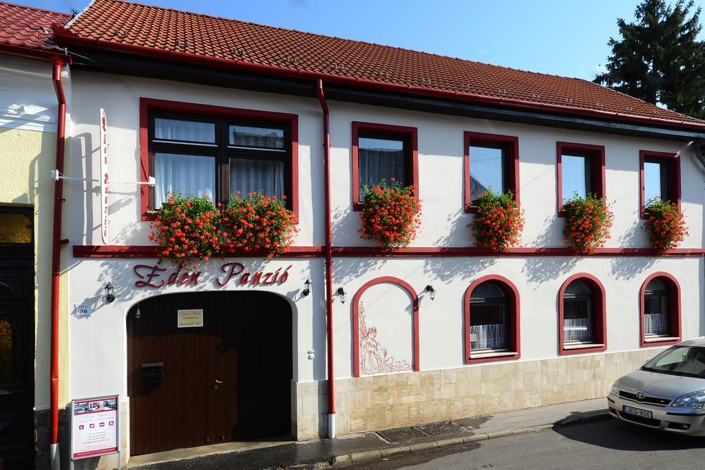 Eden Panzio Bed & Breakfast Eger Eksteriør bilde