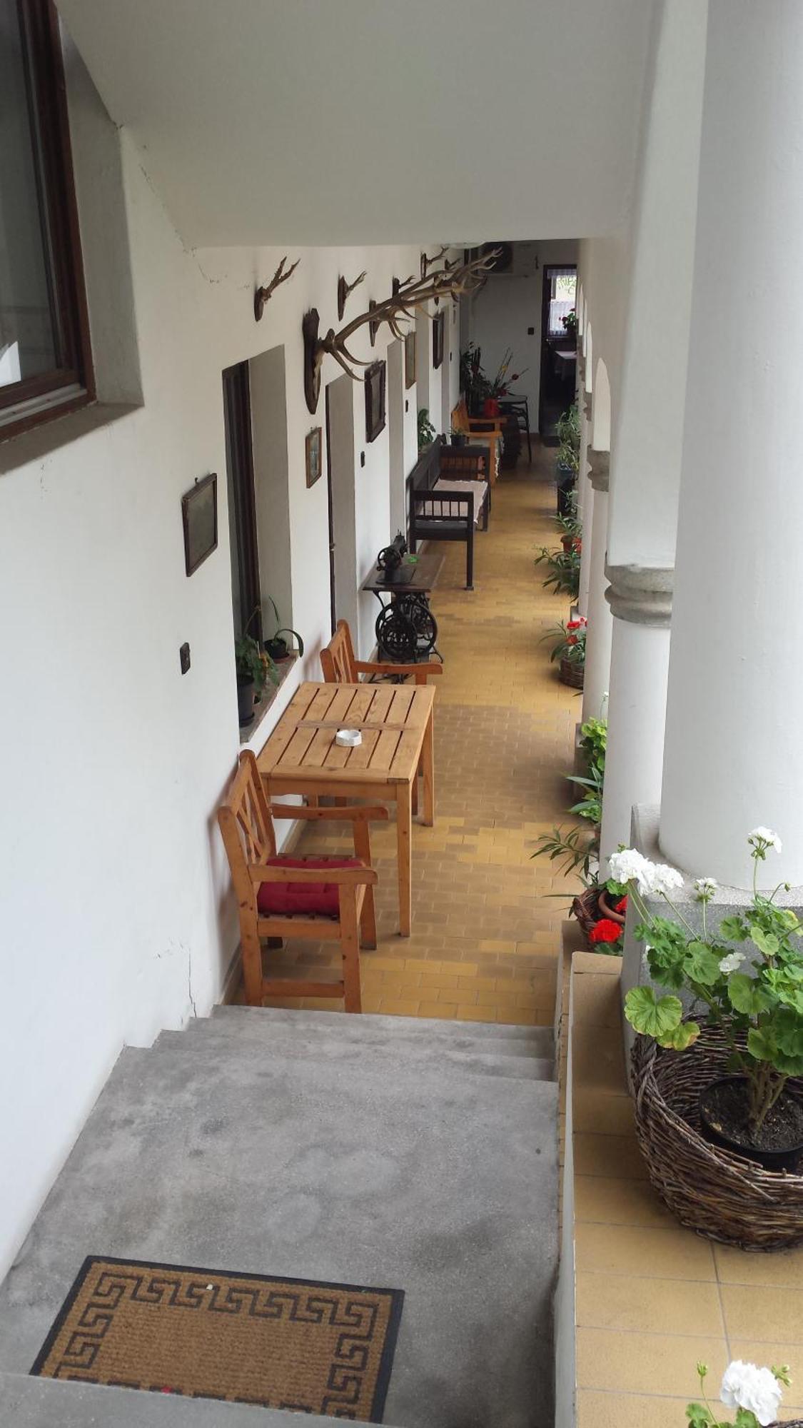 Eden Panzio Bed & Breakfast Eger Eksteriør bilde