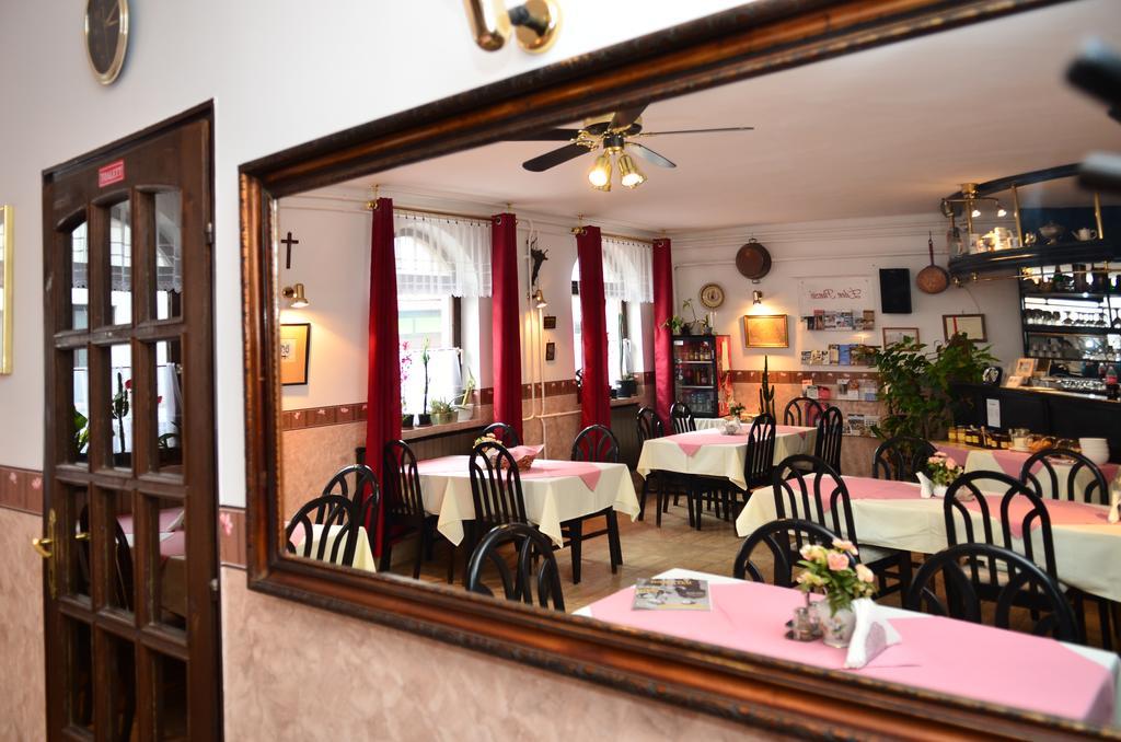 Eden Panzio Bed & Breakfast Eger Eksteriør bilde